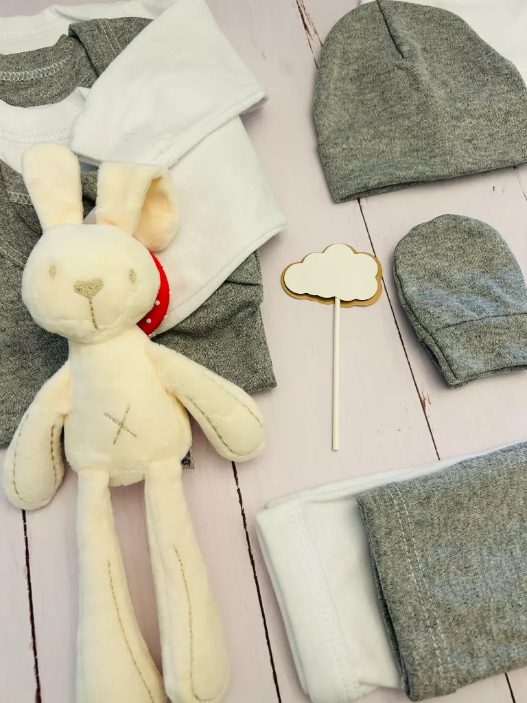 Doble ajuar neutro II.webp